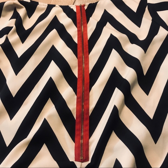 DizzyLizzy Collection Chevron Mini - Picture 4 of 8